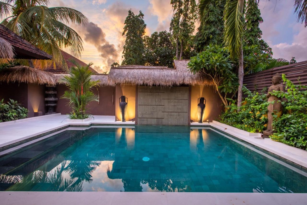 Asrina Villa's Seminyak Bagian luar foto