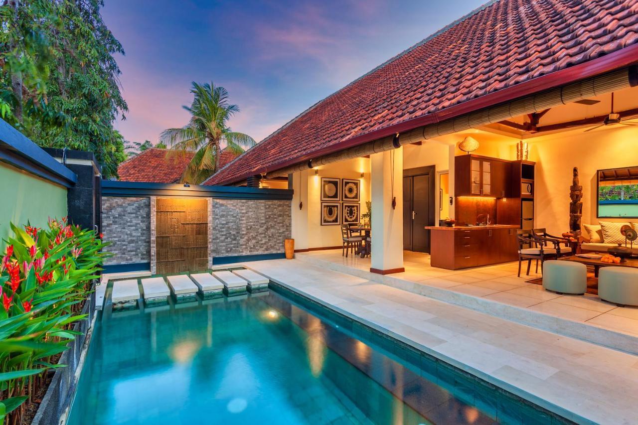 Asrina Villa's Seminyak Bagian luar foto