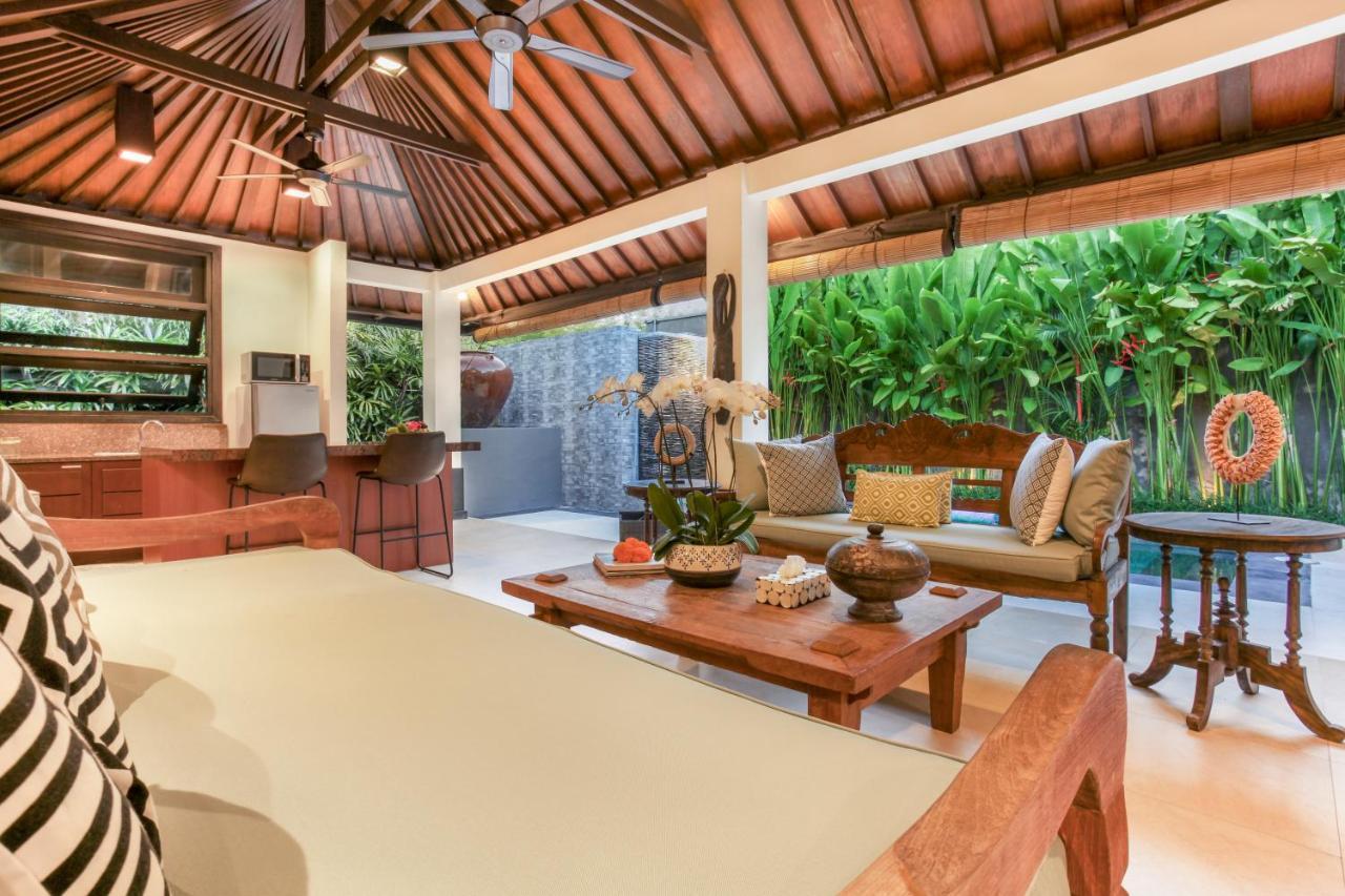 Asrina Villa's Seminyak Bagian luar foto
