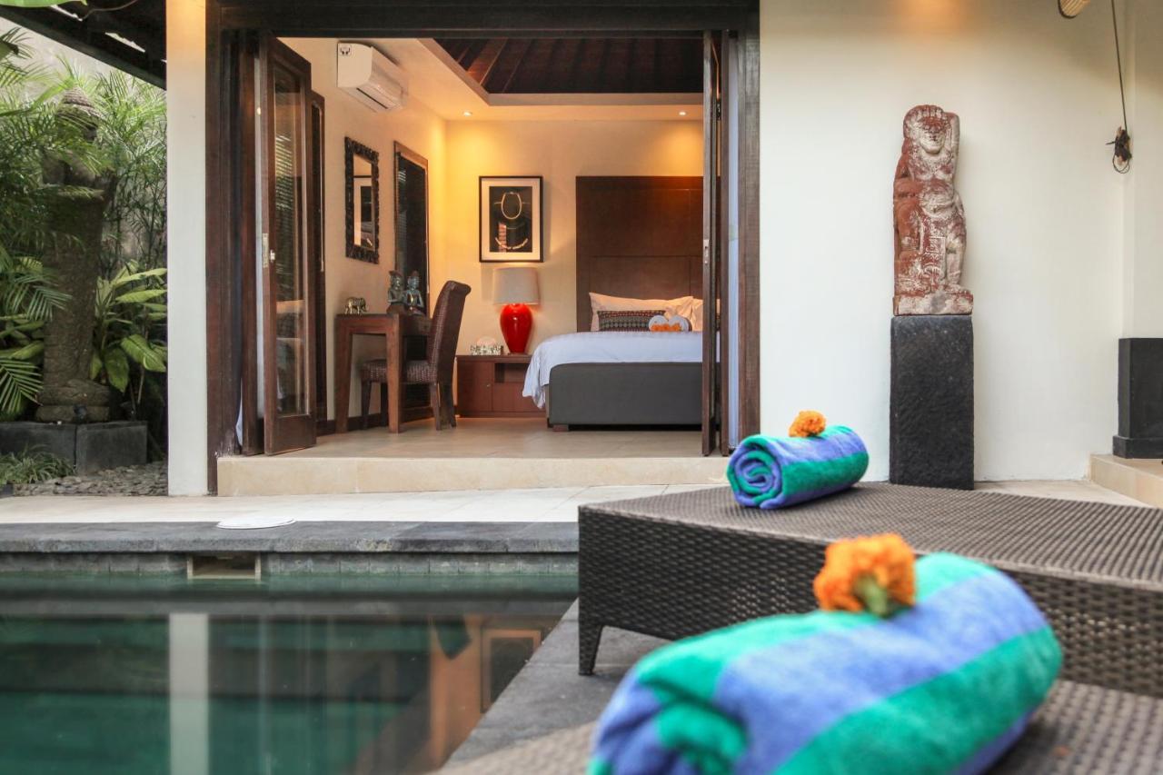 Asrina Villa's Seminyak Bagian luar foto